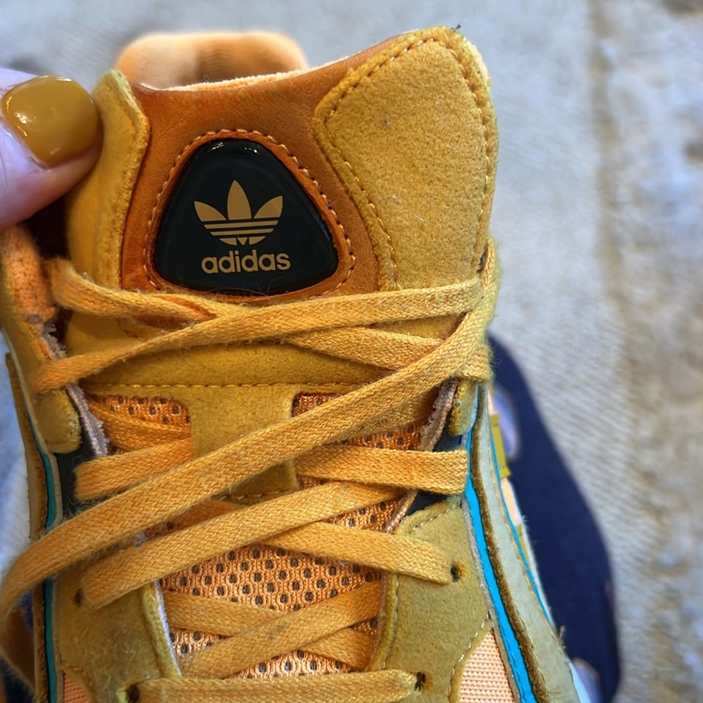 Adidas Torsion Lifestyle Sneakers Shoes Orange and Turquoise! Size 6